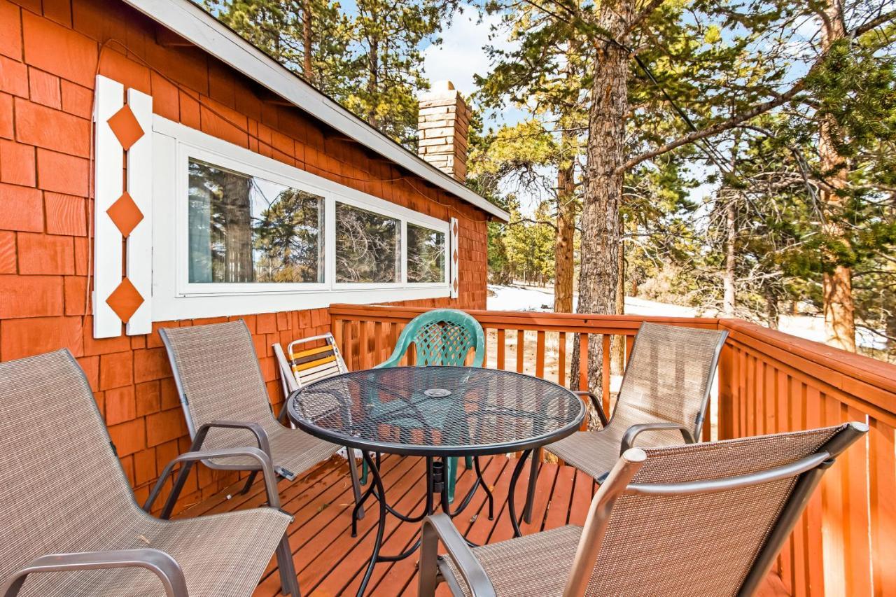 Grandma'S Cabin Estes Park Exterior photo